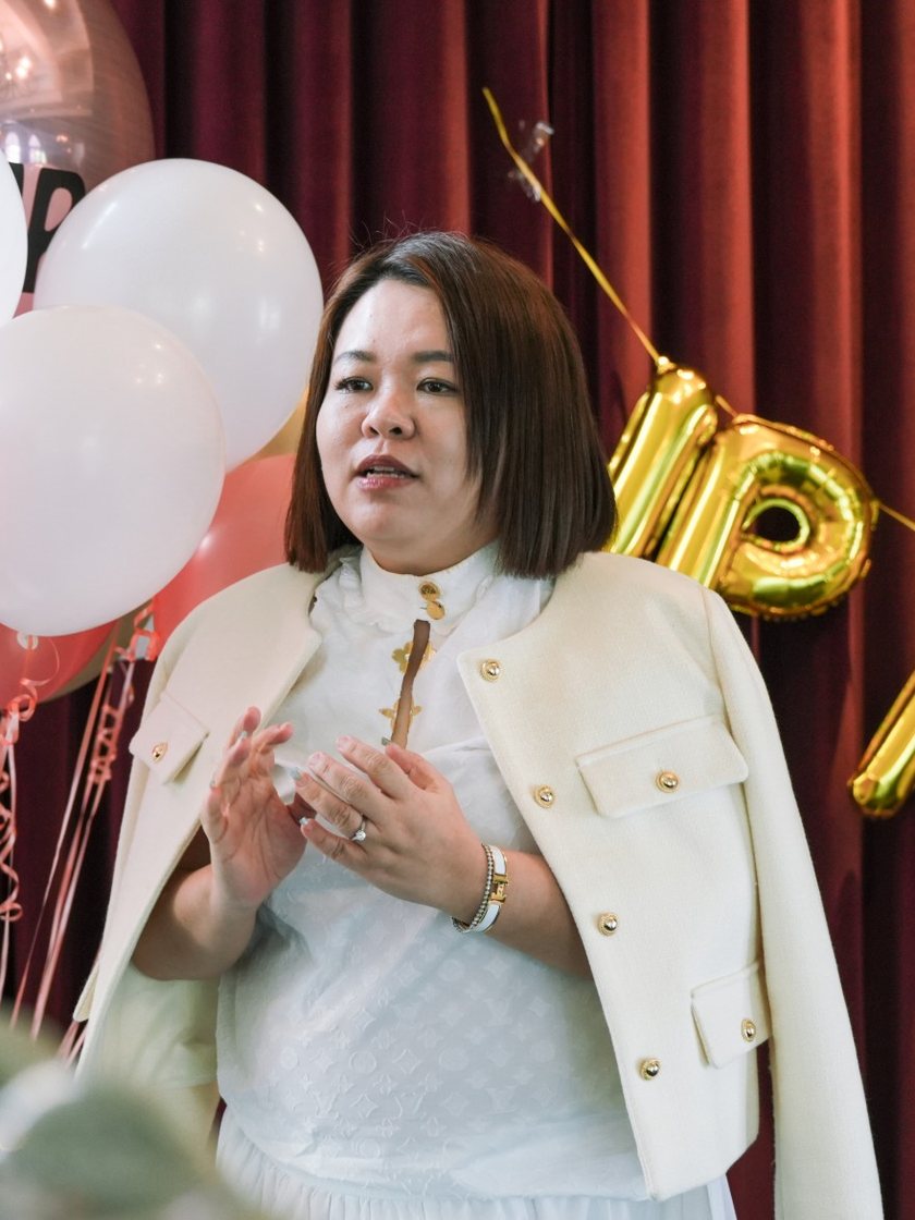 曹思滢法律顾问 Jeslyn Thoe 在活动上分享
